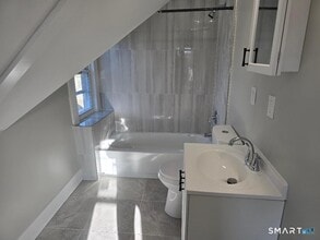 268 Pine St in Waterbury, CT - Building Photo - Building Photo