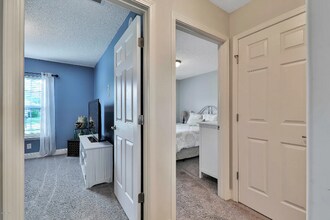 4142 Sandhill Crane Terrace in Middleburg, FL - Foto de edificio - Building Photo