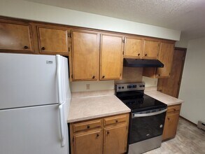 5085 Kaufman Loop SE in Salem, OR - Building Photo - Building Photo