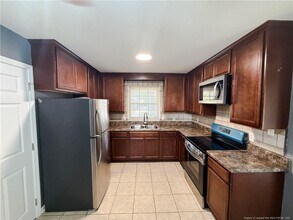 459 Bay Shore Dr in Fayetteville, NC - Building Photo - Building Photo