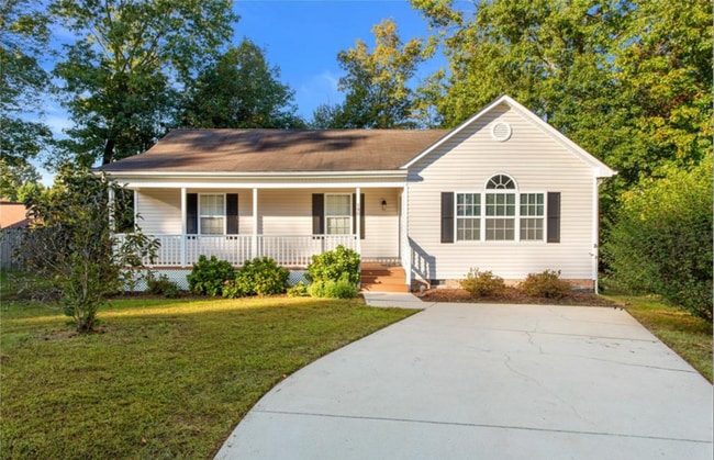 property at 140 Camillabrook Ct