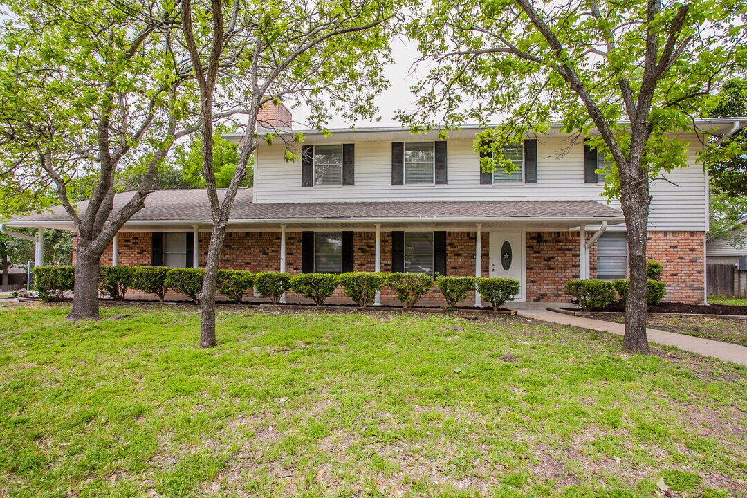 202 Live Oak Dr in Harker Heights, TX - Building Photo
