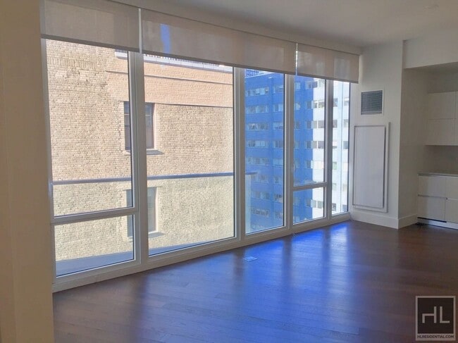 property at 222 E 44th St