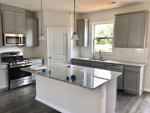 3677 Hidden Valley Cir in Lawrenceville, GA - Building Photo - Building Photo