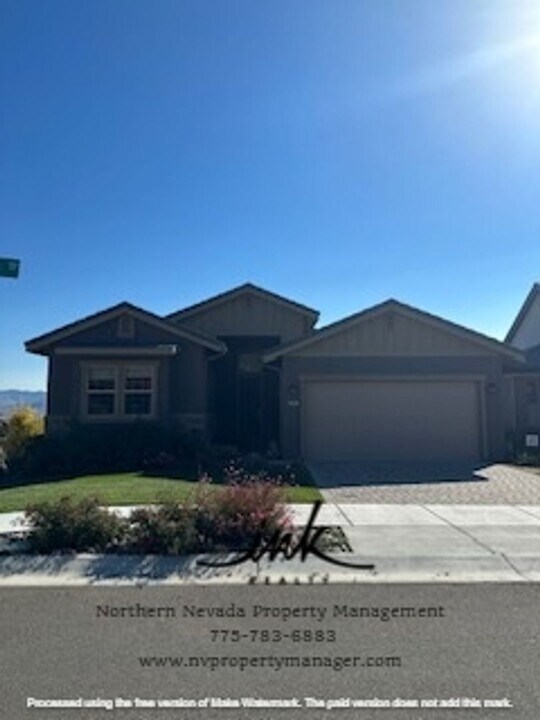 2905 Matterhorn Dr in Genoa, NV - Building Photo