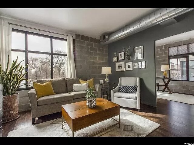 336 W 300 S, Unit 212 in Salt Lake City, UT - Building Photo - Building Photo