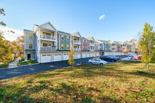 401 Albany Turnpike in Canton, CT - Building Photo