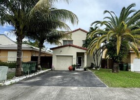 915 SE 13th Rd in Homestead, FL - Building Photo