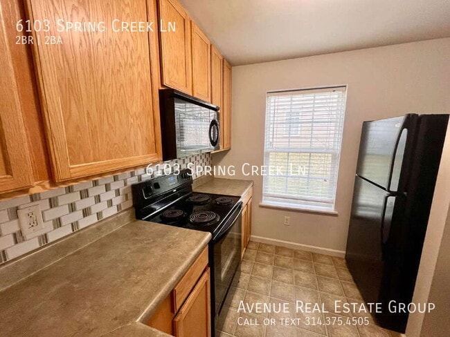 6103 Spring Creek Ln in O'Fallon, MO - Building Photo - Building Photo