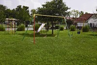 Meadowbrook Plaza Apartments in Houston, TX - Foto de edificio - Building Photo