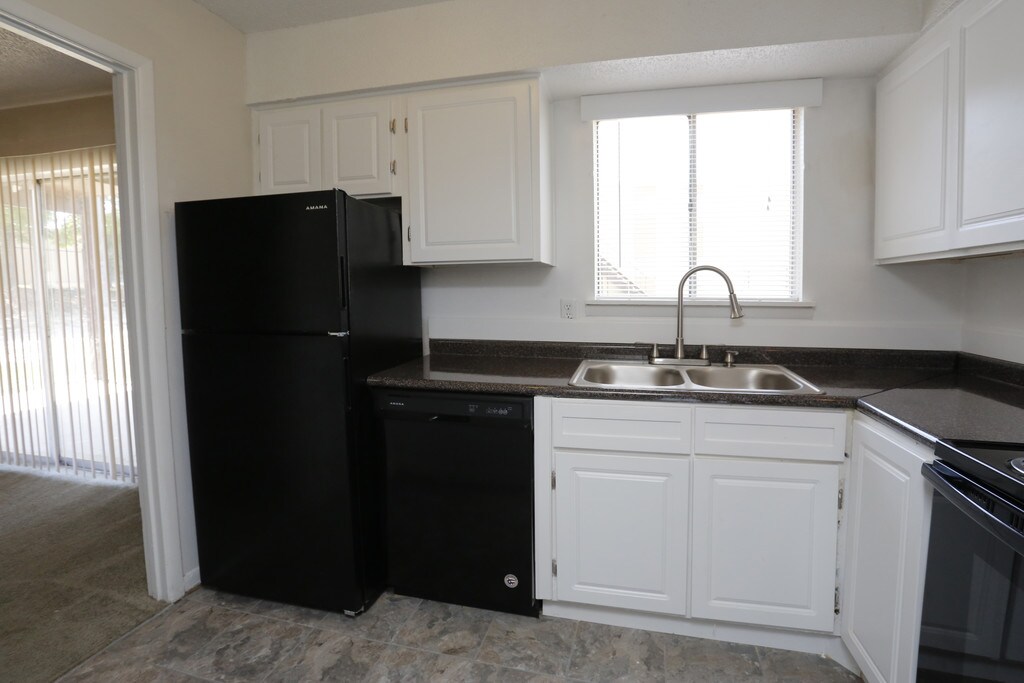 Sandstones Apartments in Pensacola, FL