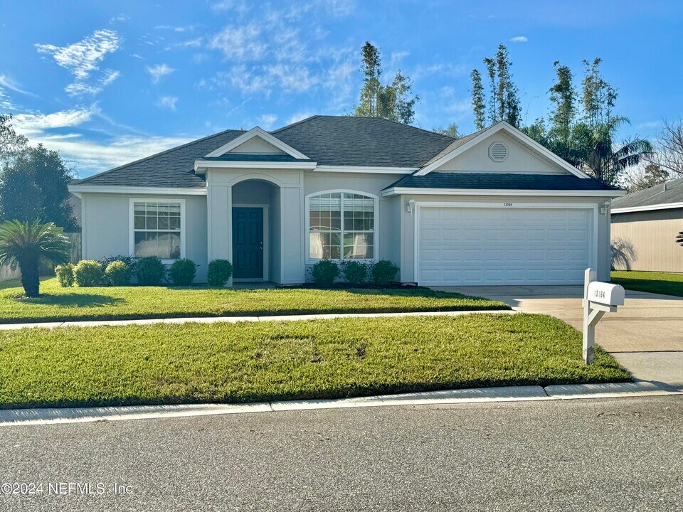 13164 Staffordshire Dr S in Jacksonville, FL - Building Photo