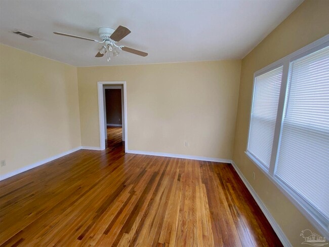 5105 Nimitz Rd in Milton, FL - Building Photo - Building Photo