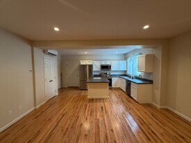 160 Summer St in Haverhill, MA - Building Photo