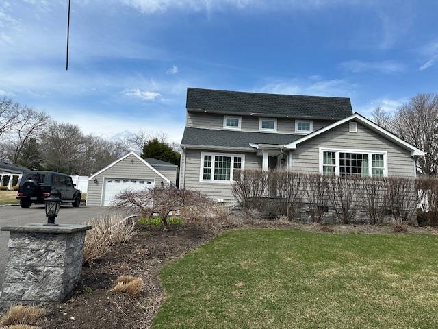 9 Melrose Rd in Dix Hills, NY - Building Photo