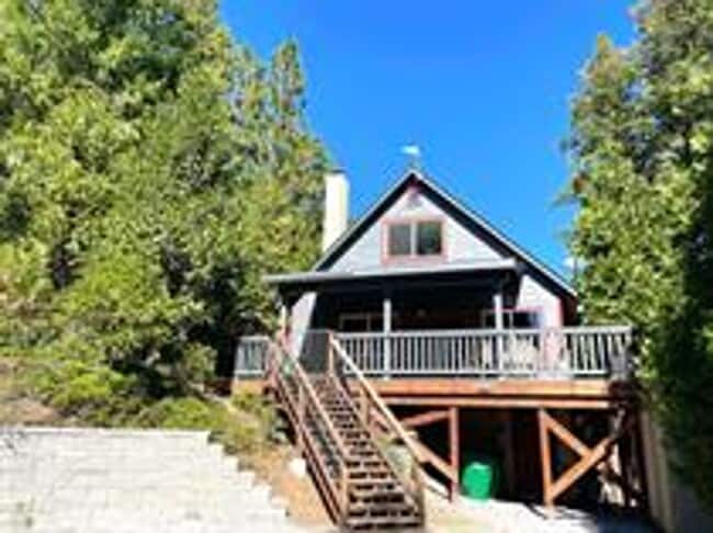 property at 26570 Crystal Rd