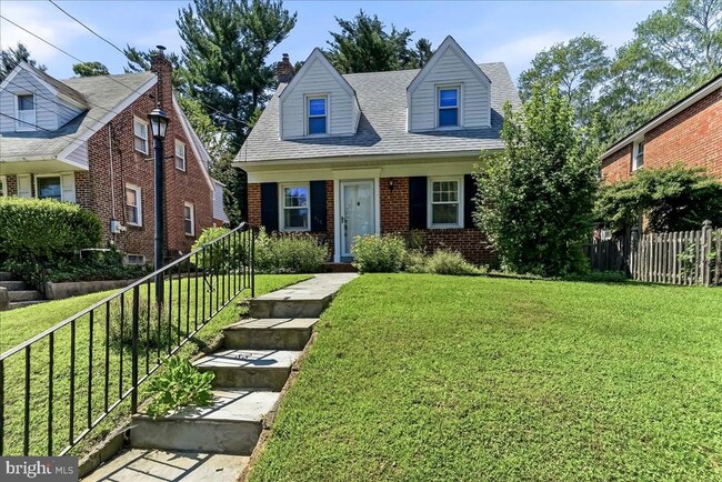 property at 416 Valley View Rd