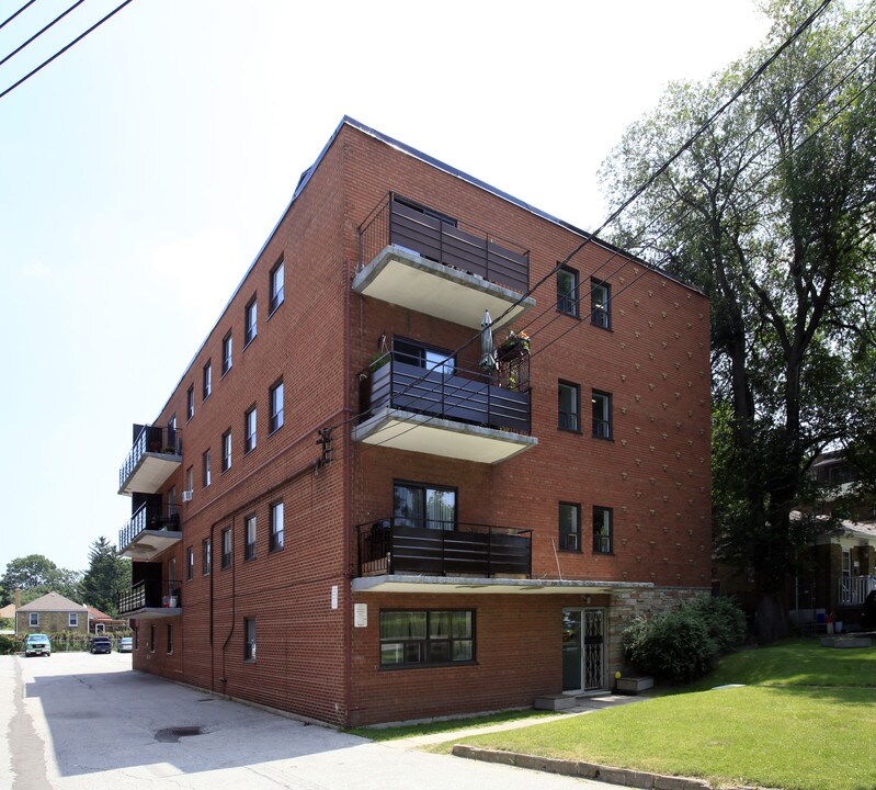 1165 Birchmount Rd in Toronto, ON - Building Photo