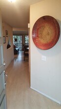 433 Bryson Springs in Costa Mesa, CA - Building Photo - Building Photo