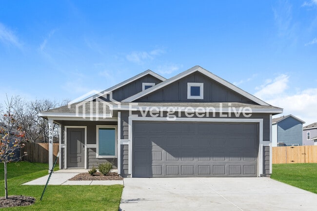 10504 Desert Hawk Cir