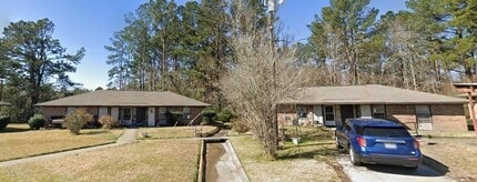 200 Senior Citizen Dr in Deridder, LA - Building Photo - Building Photo