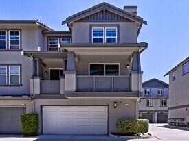 16911 Bixby St in San Diego, CA - Building Photo