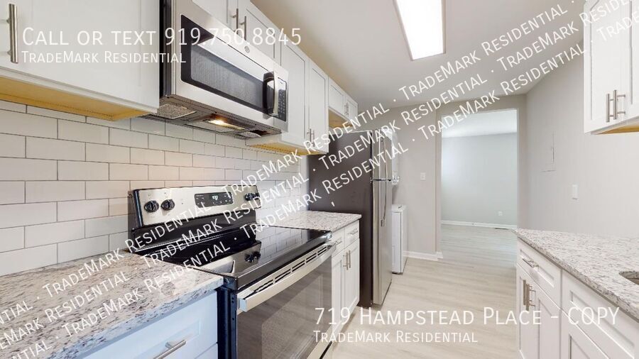 719 Hampstead Pl-Unit -COPY in Raleigh, NC - Building Photo