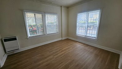 1005 W 23rd St in Los Angeles, CA - Building Photo - Building Photo