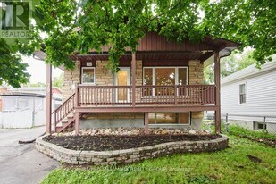 79 Jolliet Ave in Ottawa, ON - Building Photo