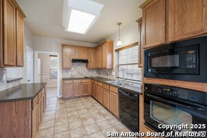 209 Arrowhead Cove in Cibolo, TX - Building Photo - Building Photo