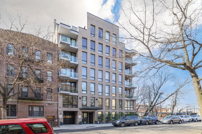 998-1000 Union St in Brooklyn, NY - Foto de edificio - Building Photo