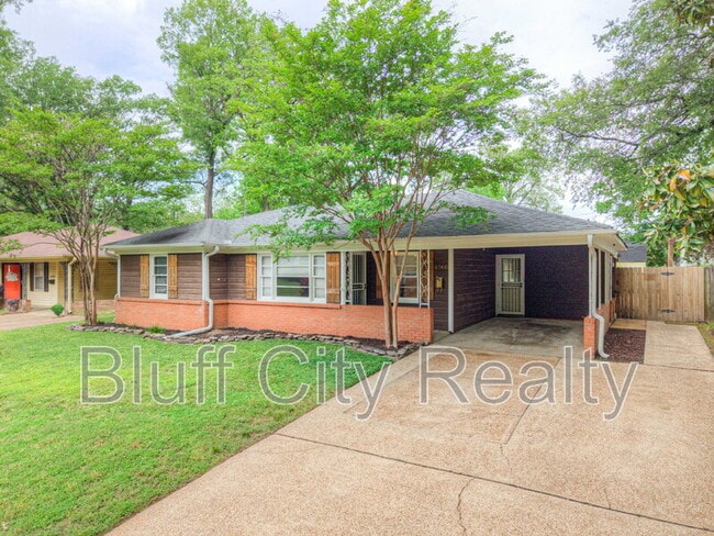 property at 4560 Boyce Rd