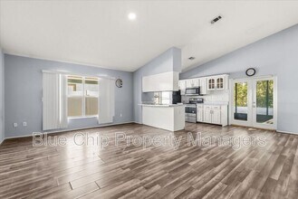 2229 Hannah Ln in Orlando, FL - Building Photo - Building Photo