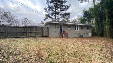 755 Harwyn Dr in Charlotte, NC - Building Photo - Building Photo