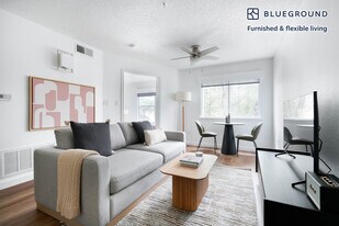 10001 N Capital of Texas Hwy in Austin, TX - Building Photo