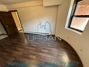 1911 Beacon St, Unit 1 in Brookline, MA - Building Photo - Building Photo