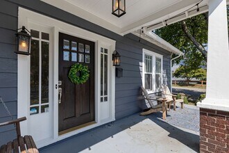 1711 Fatherland St in Nashville, TN - Building Photo - Building Photo