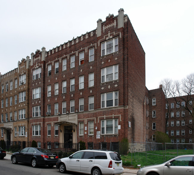 150 Belmont in Jersey City, NJ - Building Photo - Building Photo