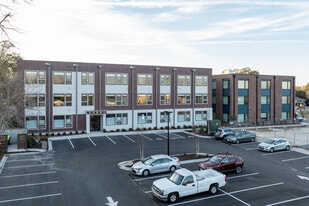Mid Castle in Wilmington, NC - Building Photo
