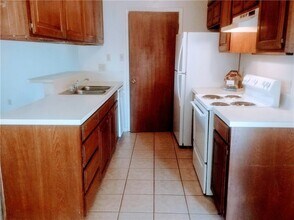 2303 San Pedro Dr in College Station, TX - Building Photo - Building Photo