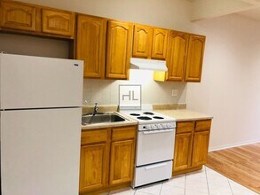 LEXINGTON AVENUE, Unit 5B in New York, NY - Building Photo - Building Photo