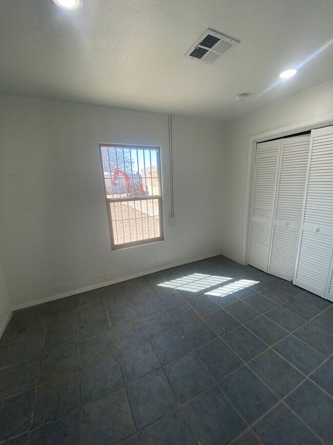 12494 Montana Spc 20E in El Paso, TX - Building Photo - Building Photo