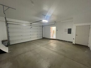 597 Nichole Ln in Farmington, UT - Building Photo - Building Photo