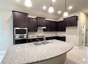 1001 Summer Ln in McKinney, TX - Building Photo - Building Photo