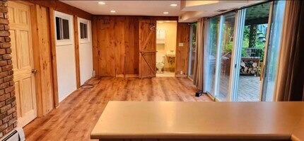 84 Clapboard Ridge Rd in Danbury, CT - Foto de edificio - Building Photo