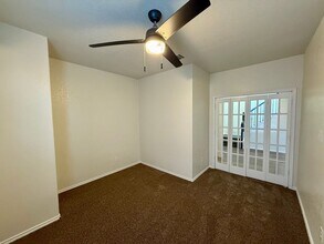 6935 Dulce Mdw in San Antonio, TX - Building Photo - Building Photo