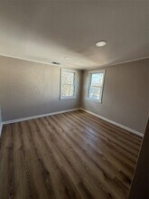 712 Pickwick Dr in Vestal, NY - Building Photo - Building Photo