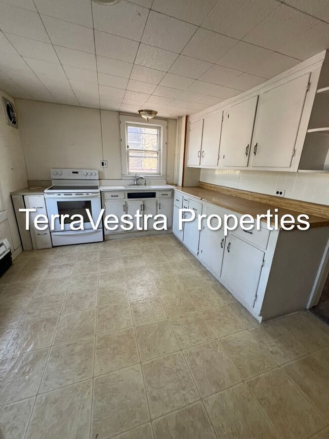 property at 22 S Main St