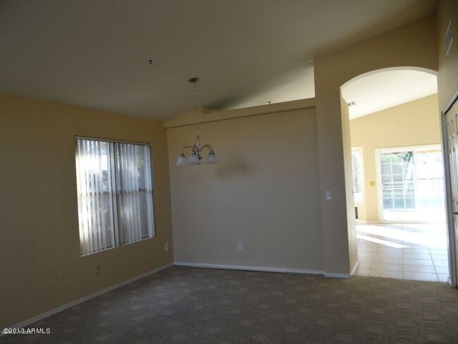 5343 W Oraibi Dr in Glendale, AZ - Building Photo - Building Photo