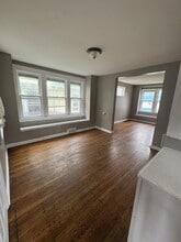 681 Emerson St in Rochester, NY - Building Photo - Building Photo
